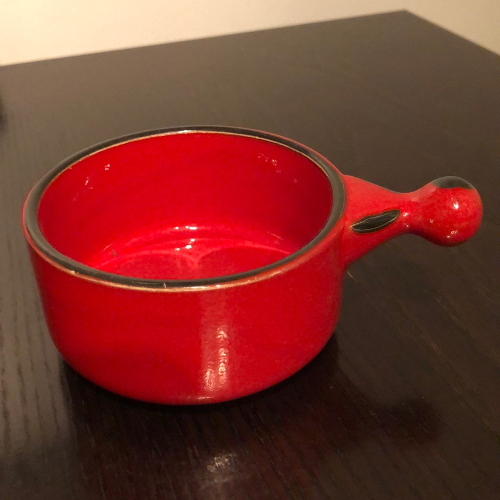 VTG Red Ceramic Snack Bowl w/handle